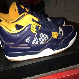Jordan 4